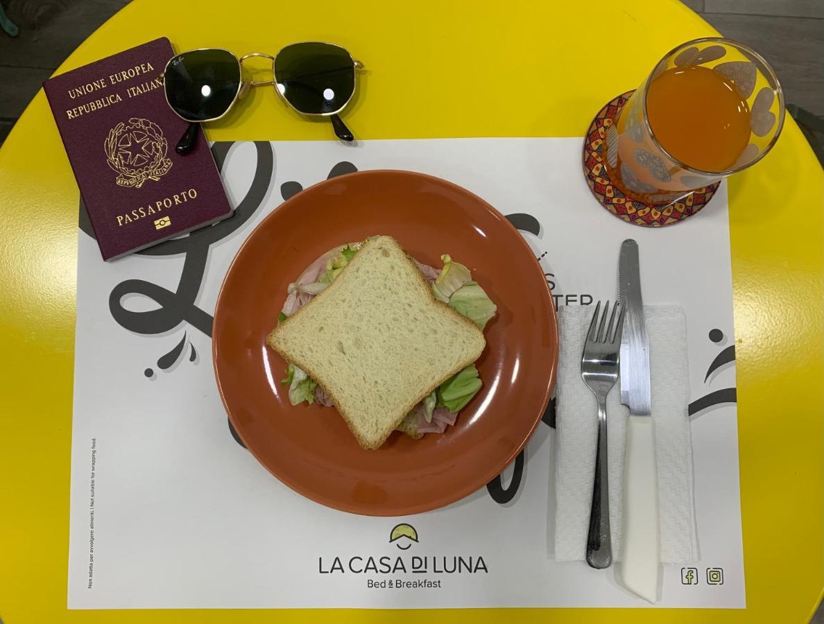 La Casa Di Luna Bed & Breakfast